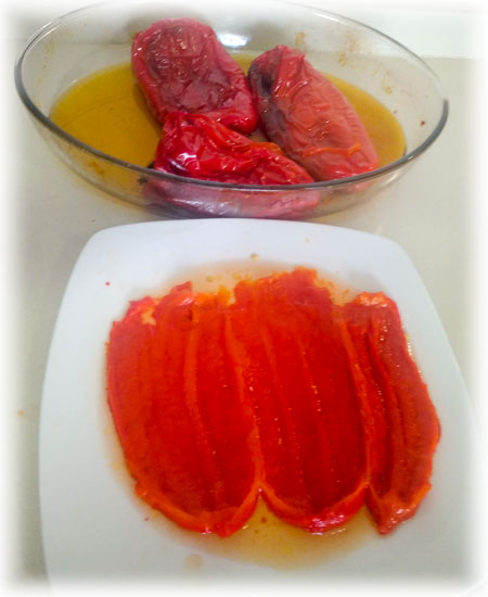 abrir y trocear los pimientos