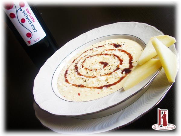 Crema de Queso Manchego con Crema de Vinagre de Frambuesa