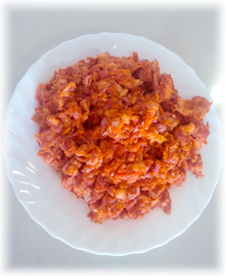 Chorizo de pueblo desmigado