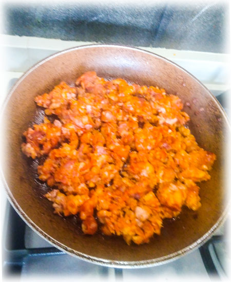 saltear el chorizo de Pueblo