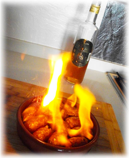 Chorizos flambeado