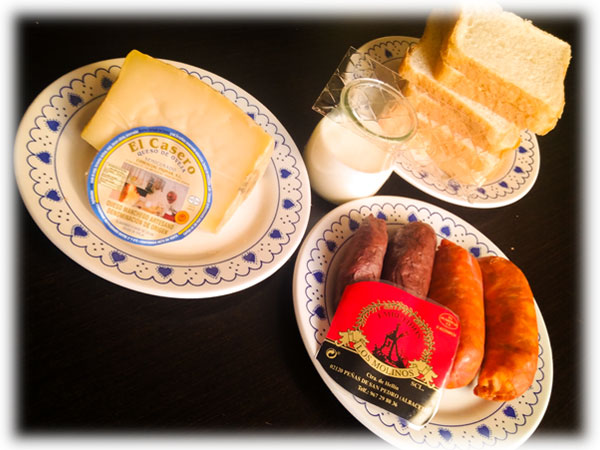 Ingredientes de Rulos de Chorizo y Morcilla, con Queso