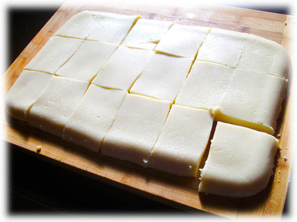 Trocear la leche frita